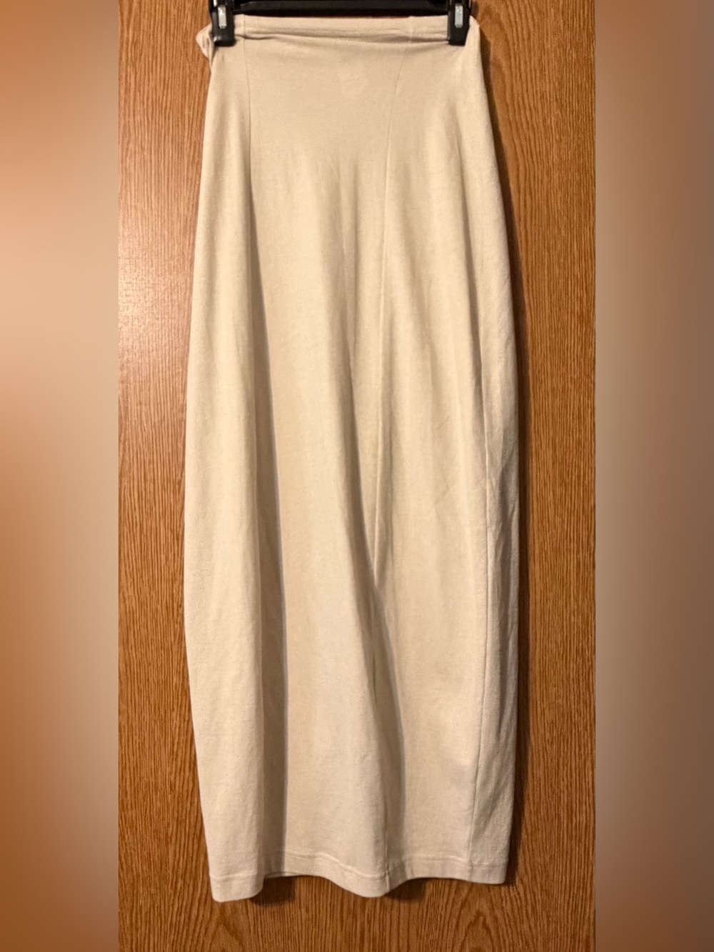 Lilith Cream Maxi Skirt with Streamlined Fit